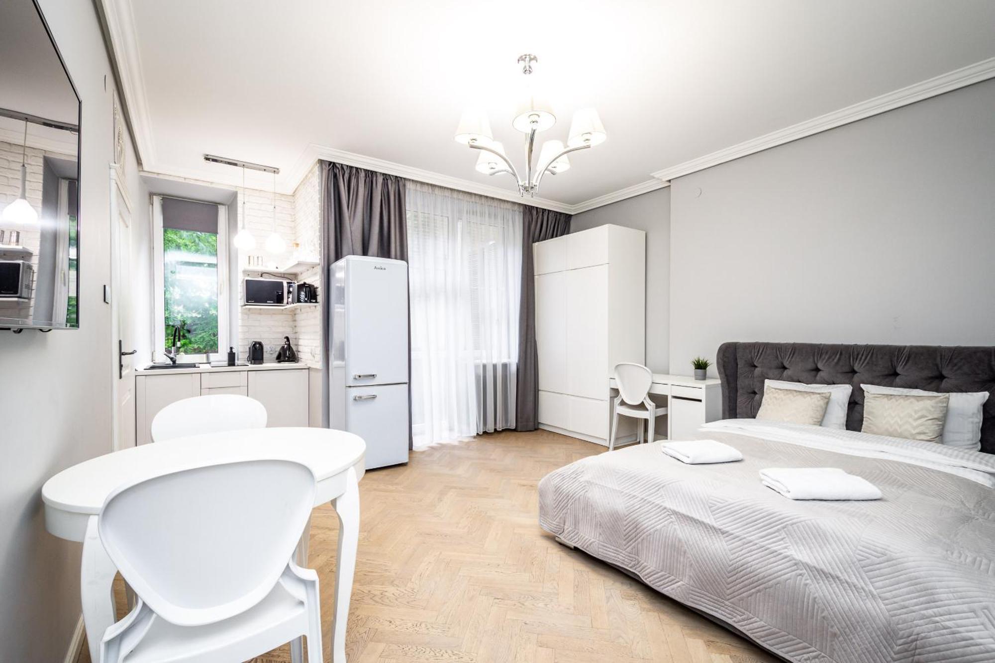 Rentplanet - Studio Krasinskiego Красков Екстериор снимка