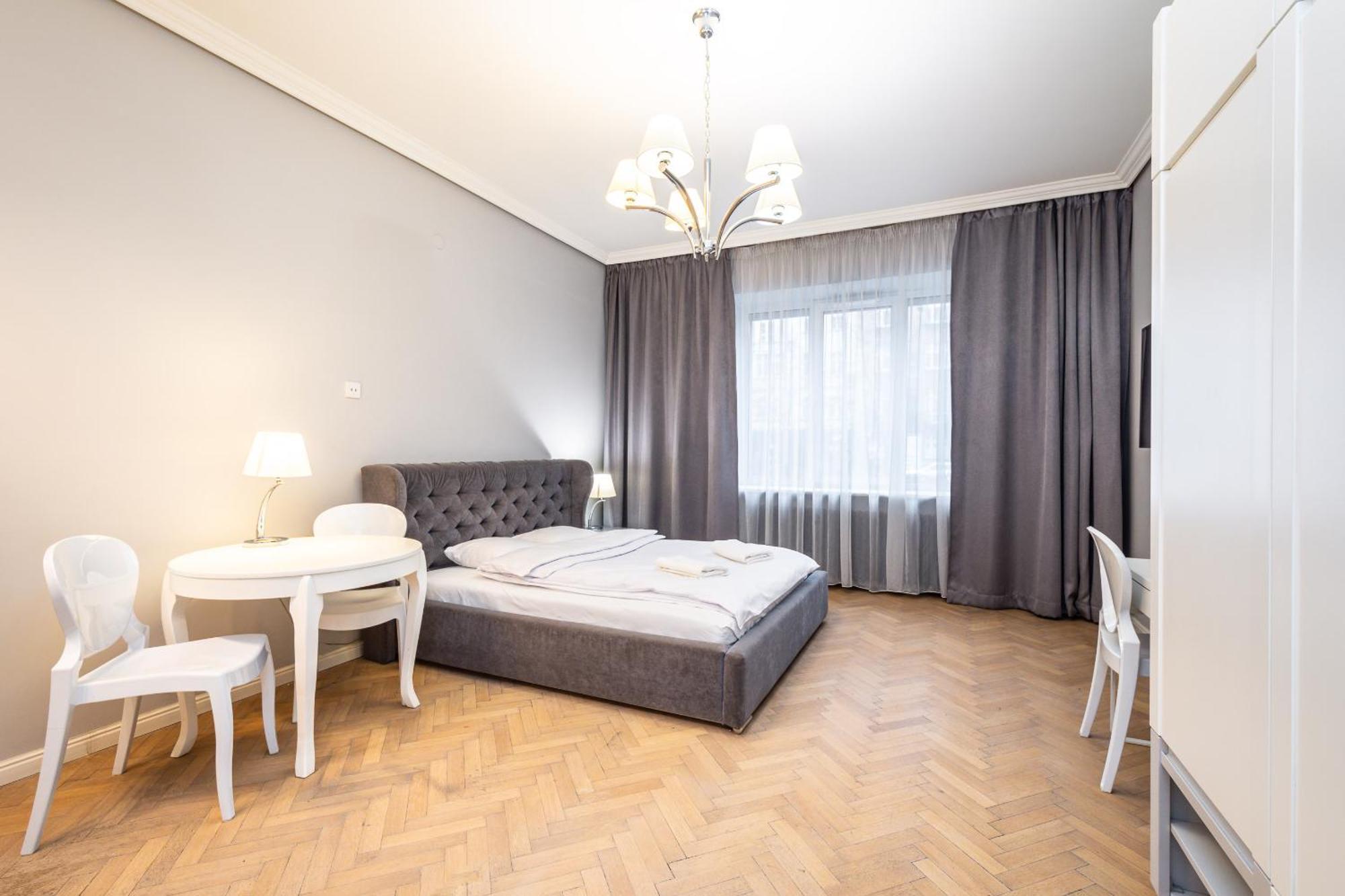 Rentplanet - Studio Krasinskiego Красков Екстериор снимка